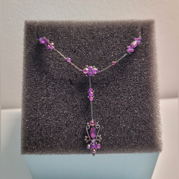 Jewelry - Y Dainy Necklace